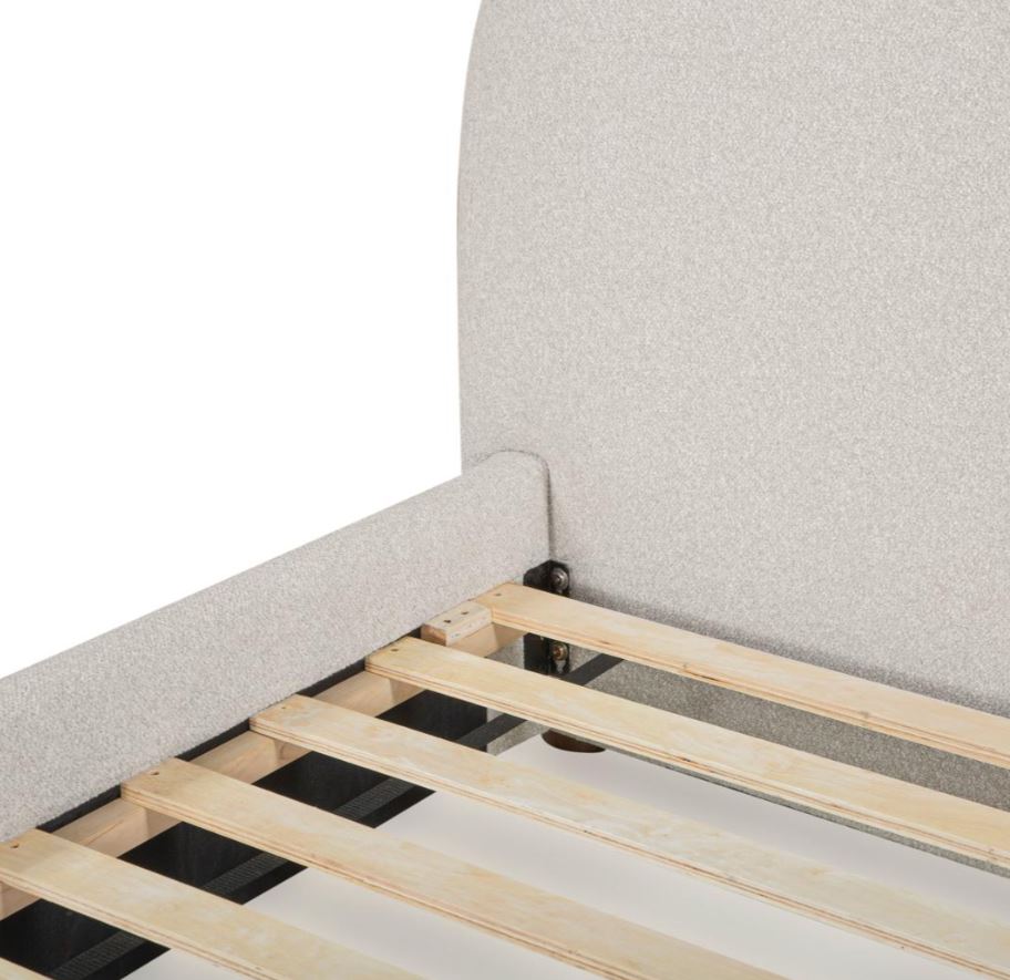 Fox King Bed