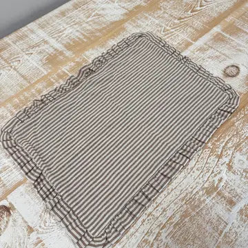 Set of 4 Brown Striped Ruffle Placemats