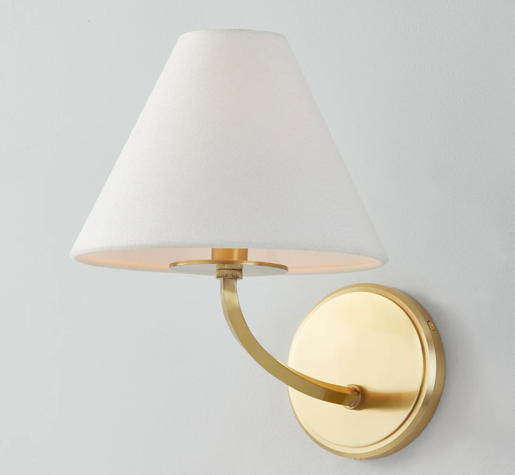 Stacey Wall Lamp in Aged Brass