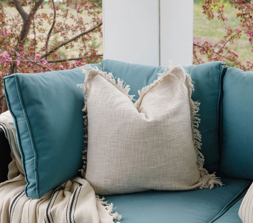Woven Ivory Slub Fringed Pillow Cover