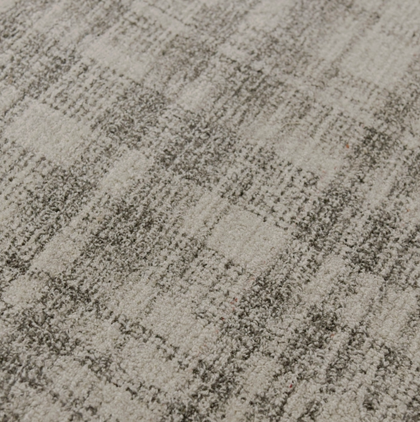 Hand-Tufted Wool Area Rug